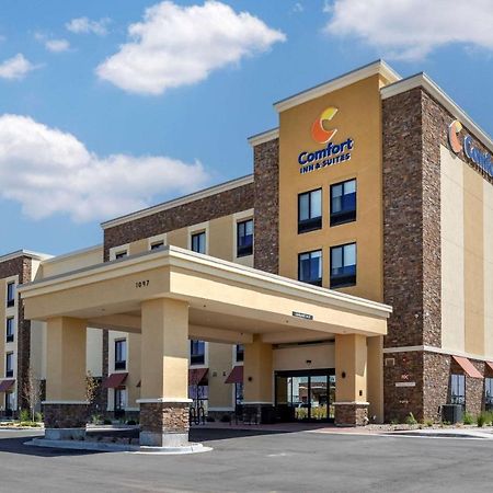 Comfort Inn & Suites Bennett Strasburg エクステリア 写真